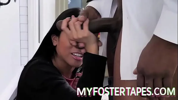 MyFosterTapes.com - Foster Learns Manners The Hard Way