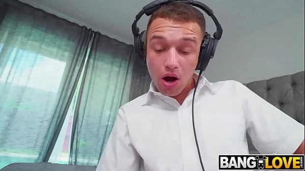 Spy Cam Threesome Johnny Love, Blake Blossom, Slimthick Vic