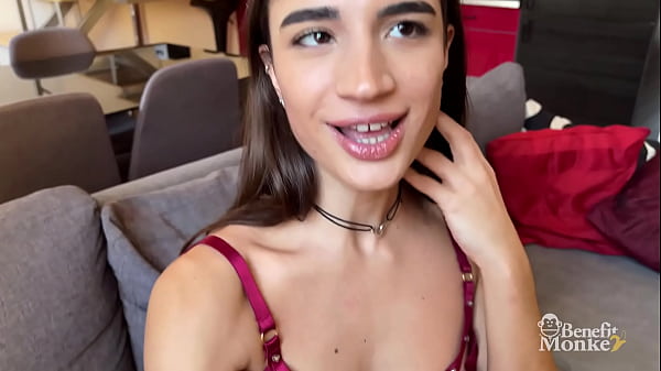 Big_tits Teen performs - stunning