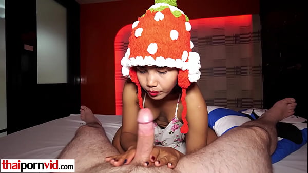 Petite amateur Thai teen Lily Koh satisfying her european clients hard cock